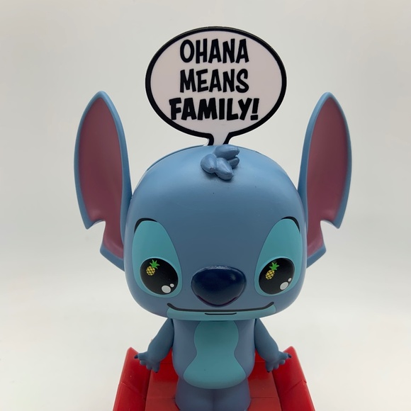 Disney Funko Lilo and Stitch Pop-Up Greeting Ohana Means Family Figurine - Picture 2 of 13